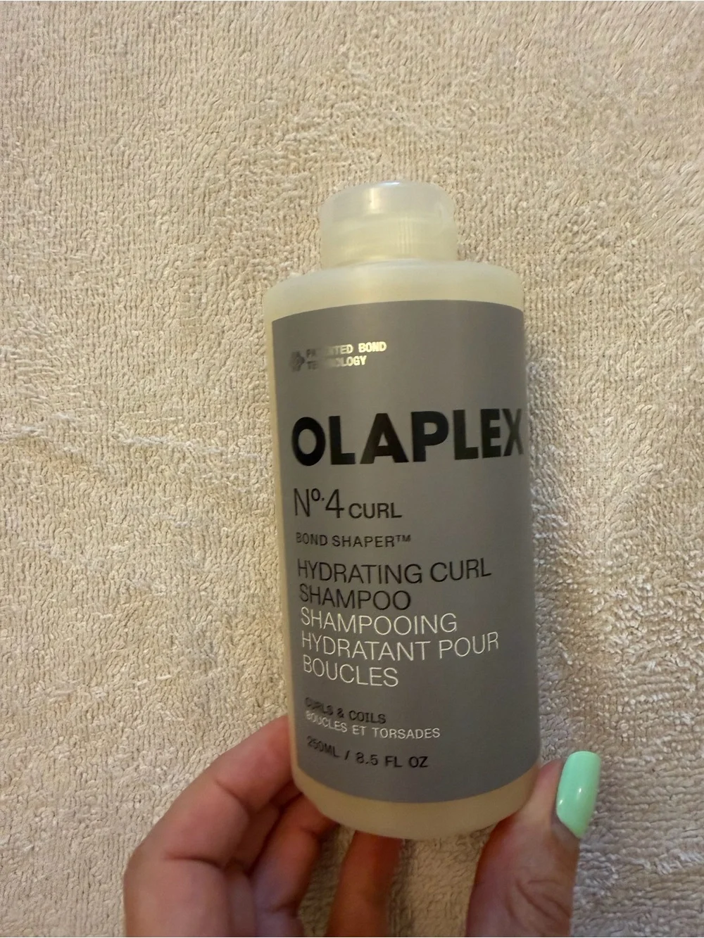 Olaplex No.4 Curl Hydrating Curl Shampoo